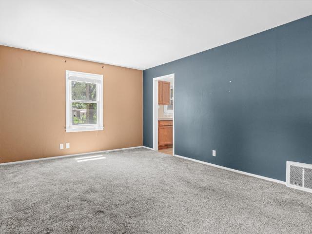House for sale in Hennepin, Minnesota
