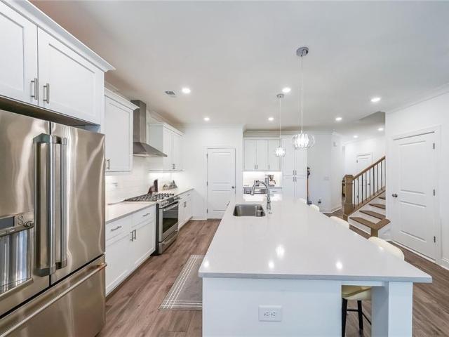 Townhouse for sale in Duluth, Georgia