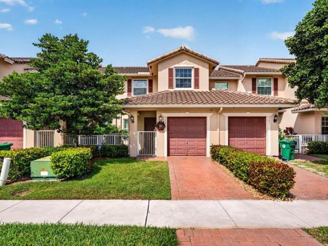 Townhouse for sale in Davie, Florida