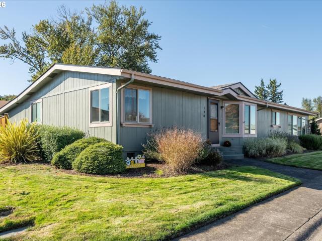 House for sale in Lakeridge of Eugene, Eugene