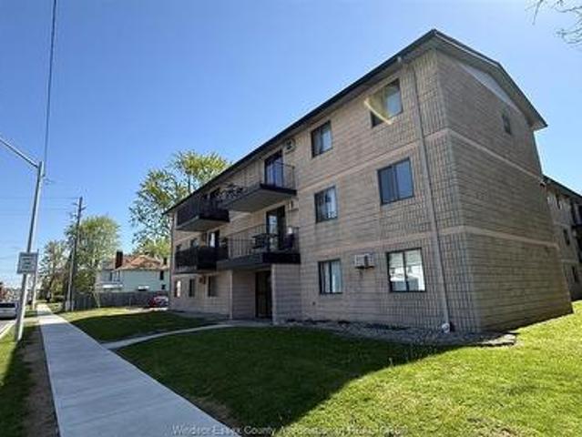 Condo for sale in Maidstone, Ontario