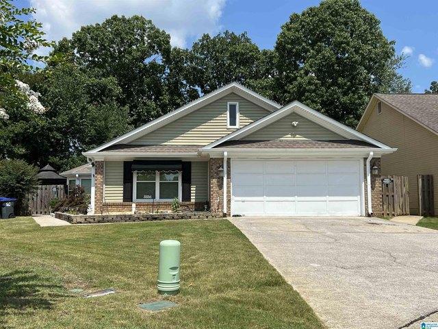 House for sale in Pelham, Alabama