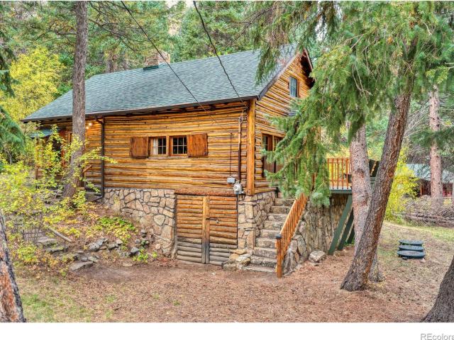 House for sale in Allenspark, Boulder County