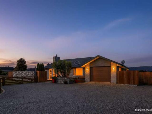 Property for sale in Carters Beach, West Coast