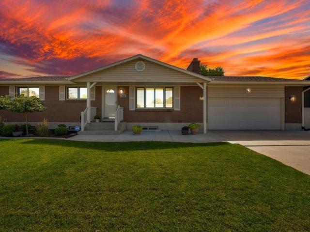 House for sale in West Valley City, Utah