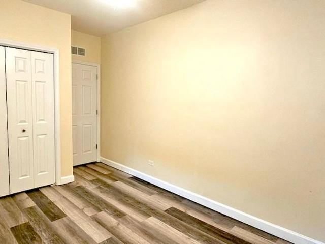 Apartment for rent in Chicago Park, Illinois