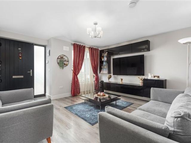 Terraced House for sale in Navan, North Tipperary