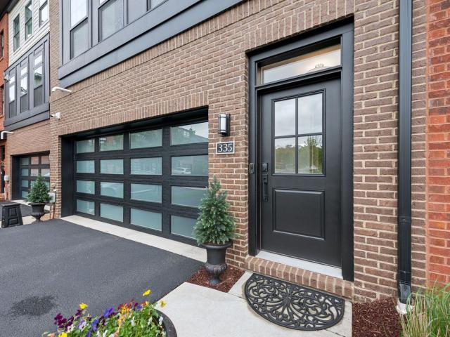 Townhouse for sale in Venetia, Pennsylvania