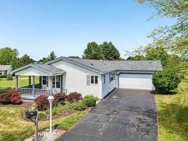 House for sale in Grayslake, Illinois