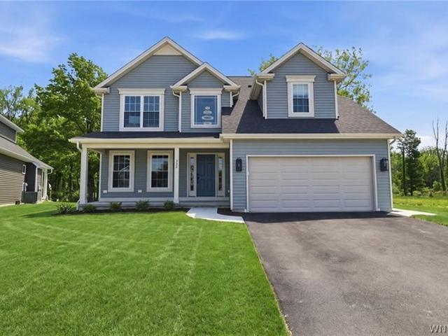 House for sale in Niagara, New York