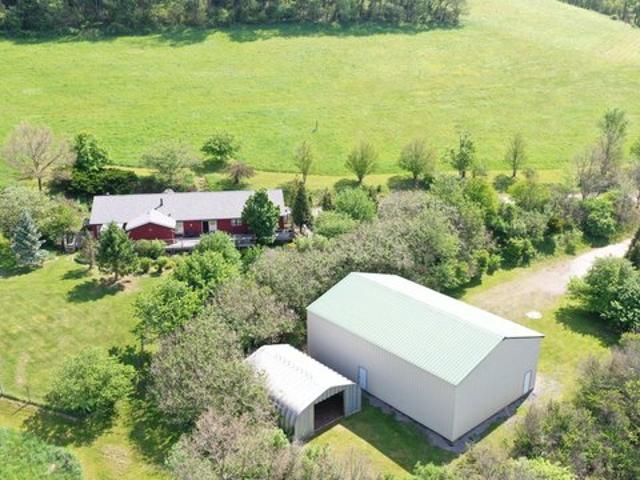 House for sale in Garrett, Maryland
