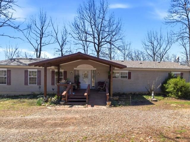 House for sale in Gainesville, Missouri