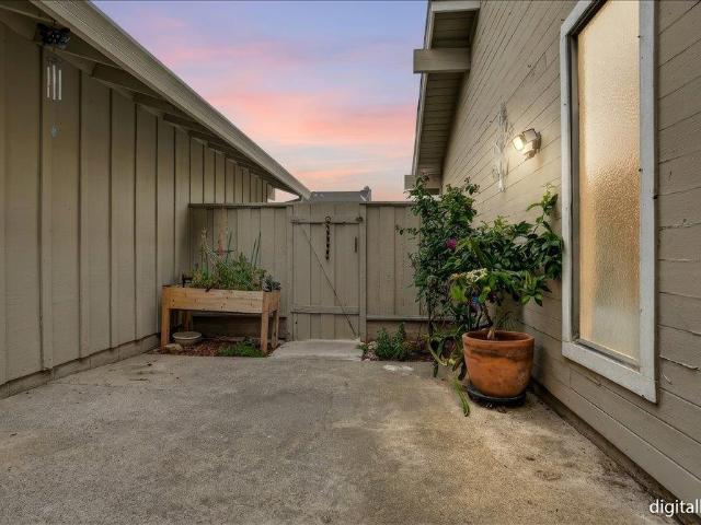 Townhouse for sale in Hollister, California