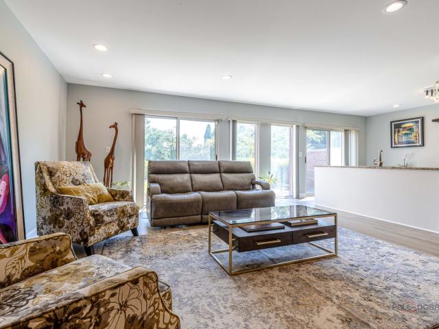 Townhouse for sale in Deerfield, Illinois