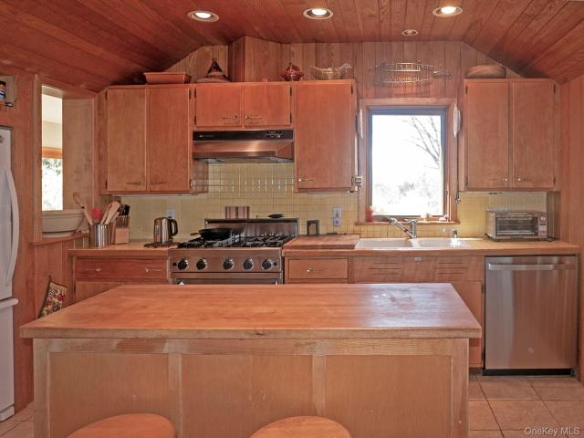 House for sale in Claverack, New York