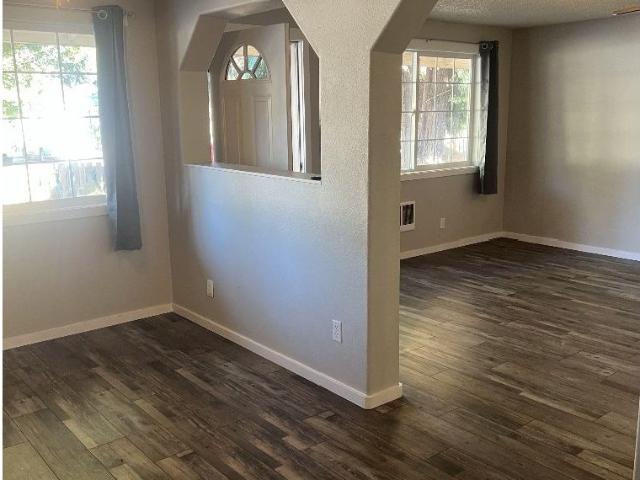 House for sale in Saint Helens, Columbia County