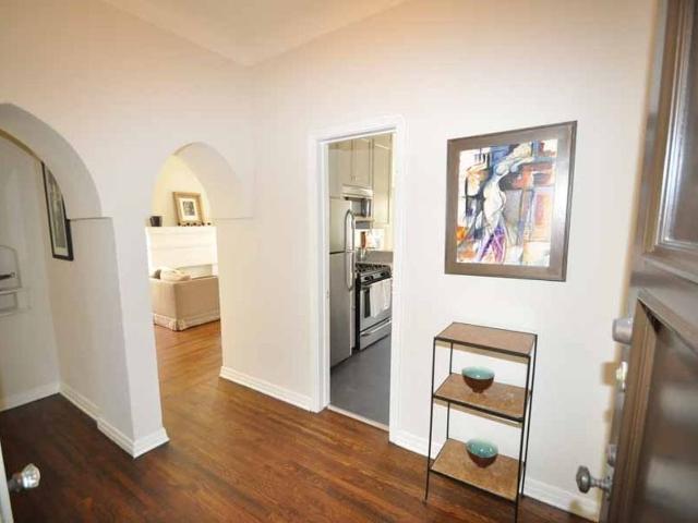Apartment for rent in Canoga Park, California
