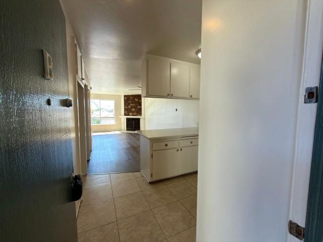 Apartment for rent in Orange, California