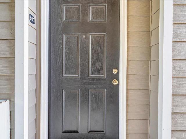 Condo for sale in Virginia