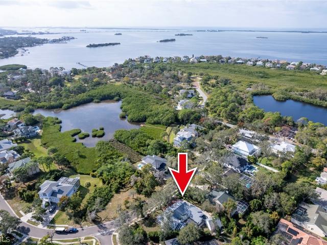 Property for sale in Crystal Beach, Florida