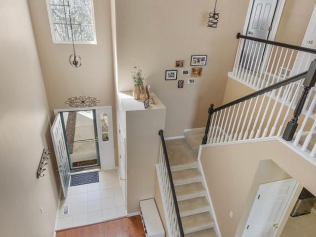 Townhouse for sale in Thornwood, South Elgin