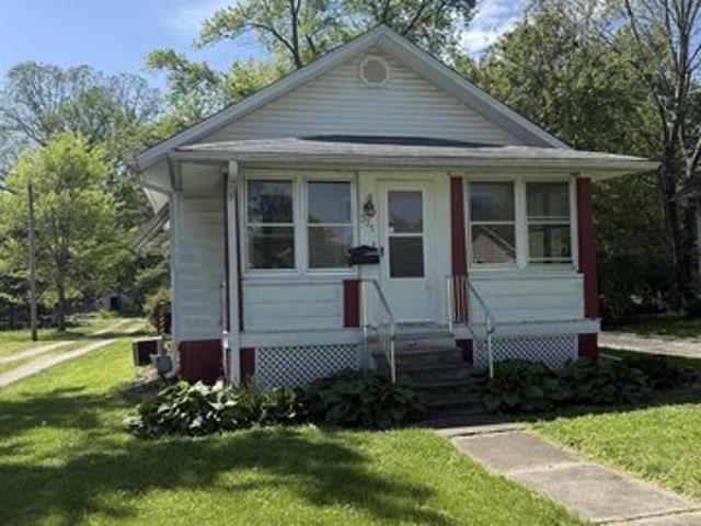 House for sale in Macomb, Illinois