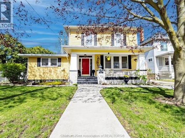 House for sale in Chatham–kent, Ontario