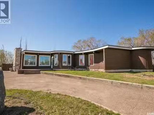 House for sale in Kerrobert