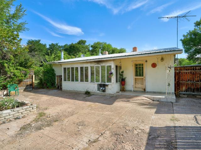 House for sale in Medanales, New Mexico