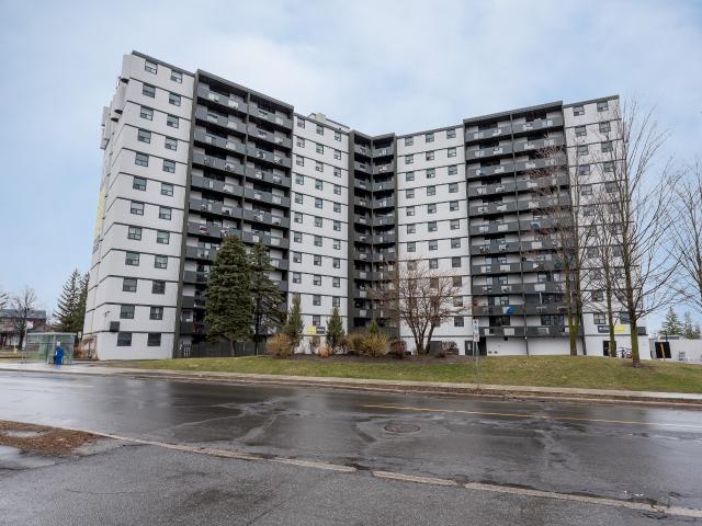 Apartment for rent in Mulhurst Bay, Ontario