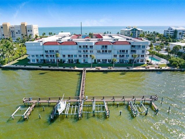 Condo for sale in Cocoa Beach, Florida