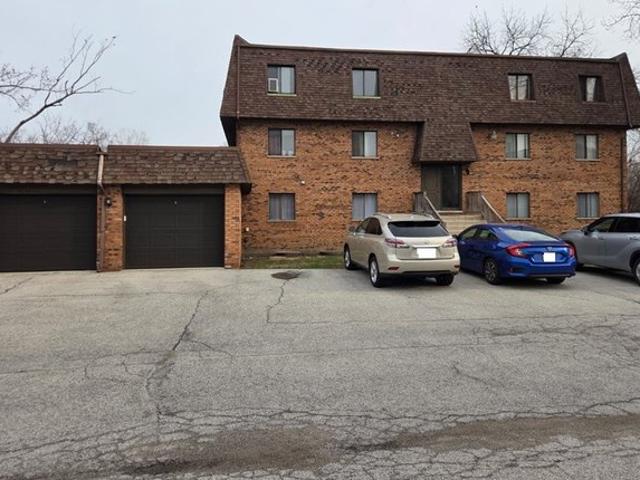 Condo for sale in Homewood, Illinois
