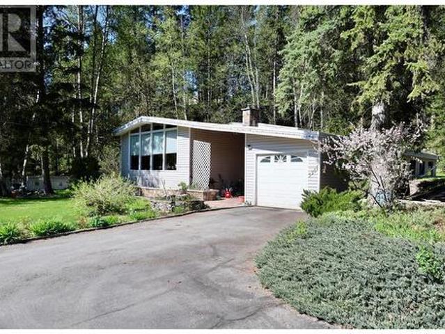 House for sale in Parson, British Columbia