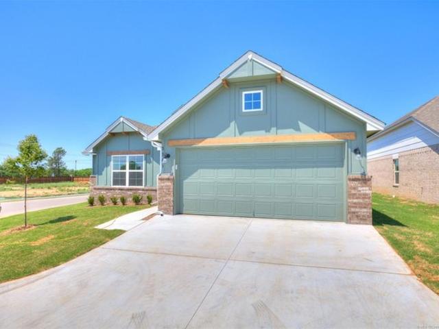 House for sale in Bixby, Oklahoma