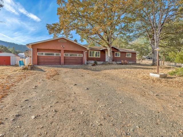 House for sale in Oregonia