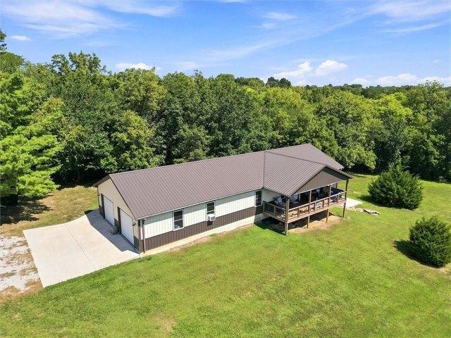 House for sale in Ray, Missouri