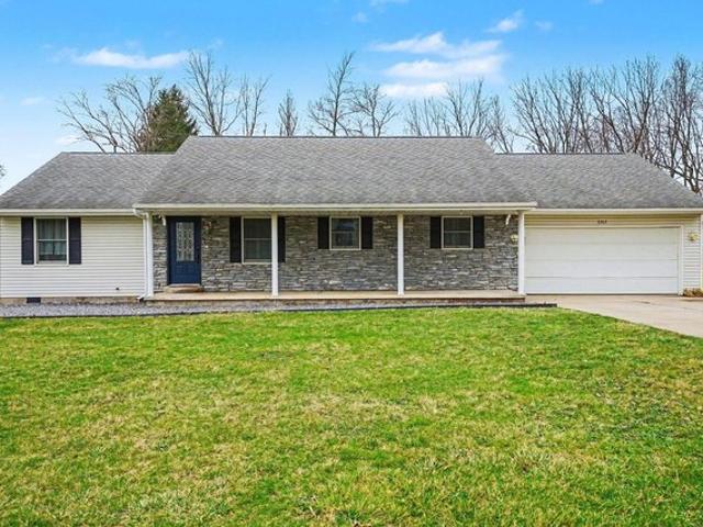 House for sale in Warsaw, Indiana