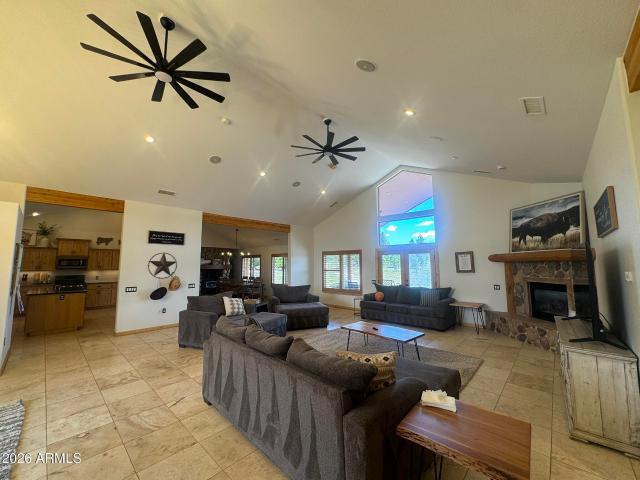 House for sale in Parks, Arizona
