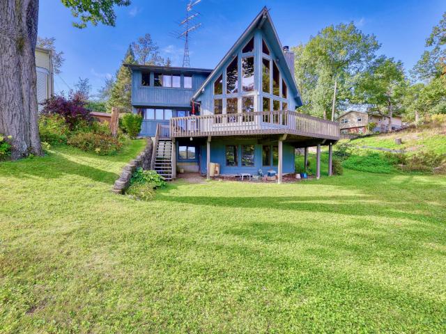 House for sale in Nashotah, Waukesha County