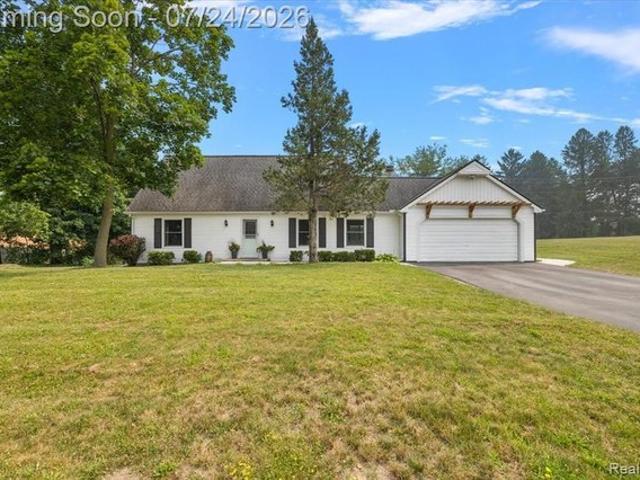 House for sale in Lake Orion, Michigan
