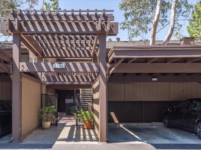 Condo for sale in San Mateo, California