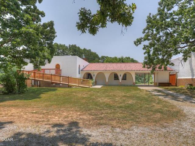 House for sale in Seneca, Missouri