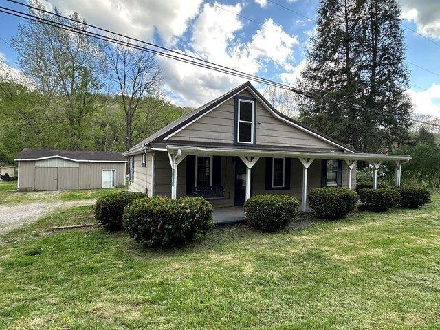House for sale in Lucasville, Ohio
