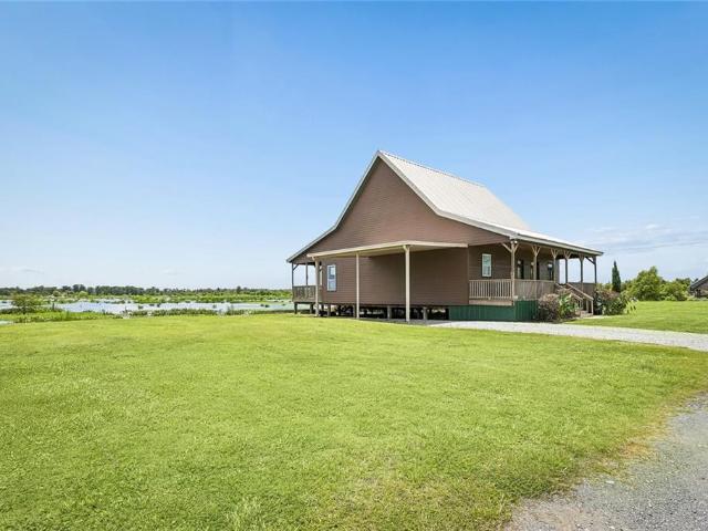 House for sale in Des Allemands, Louisiana