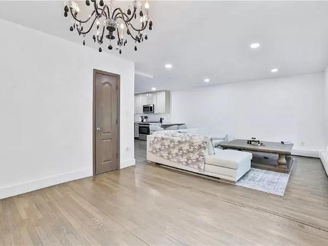 Condo for sale in Arverne, New York