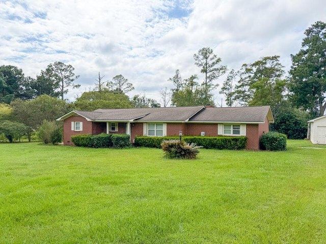 House for sale in Omega, Tift County