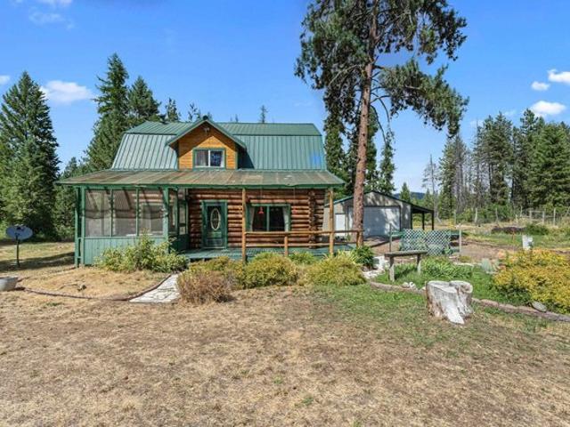 House for sale in Kettle Falls, Washington