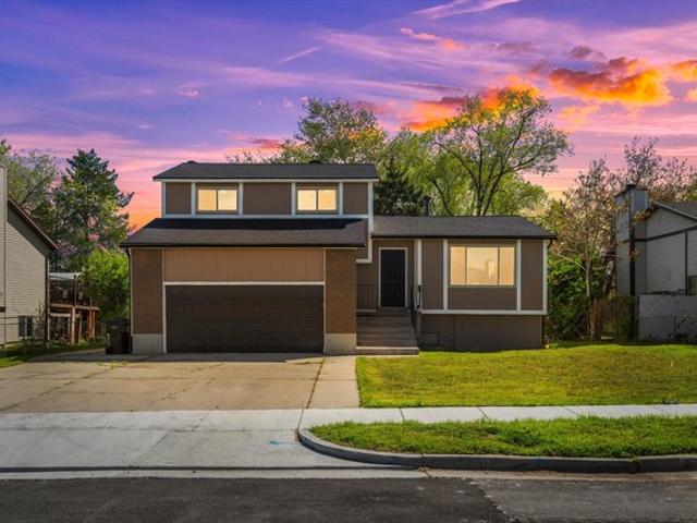 House for sale in West Valley City, Utah