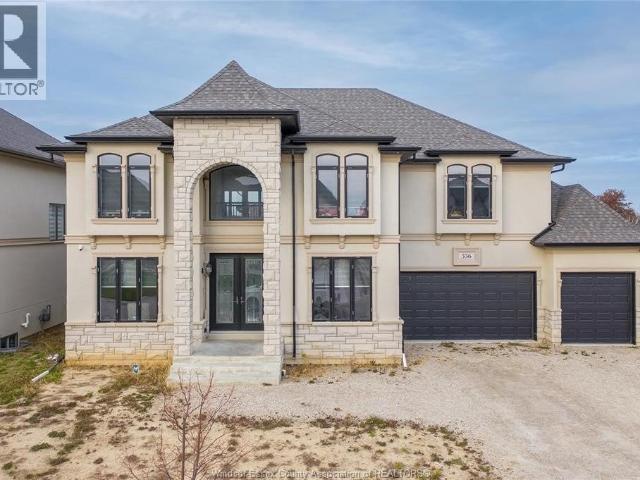 House for sale in Amherstburg, Ontario