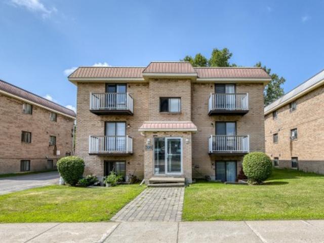Property for sale in Sainte-dorothee, Quebec